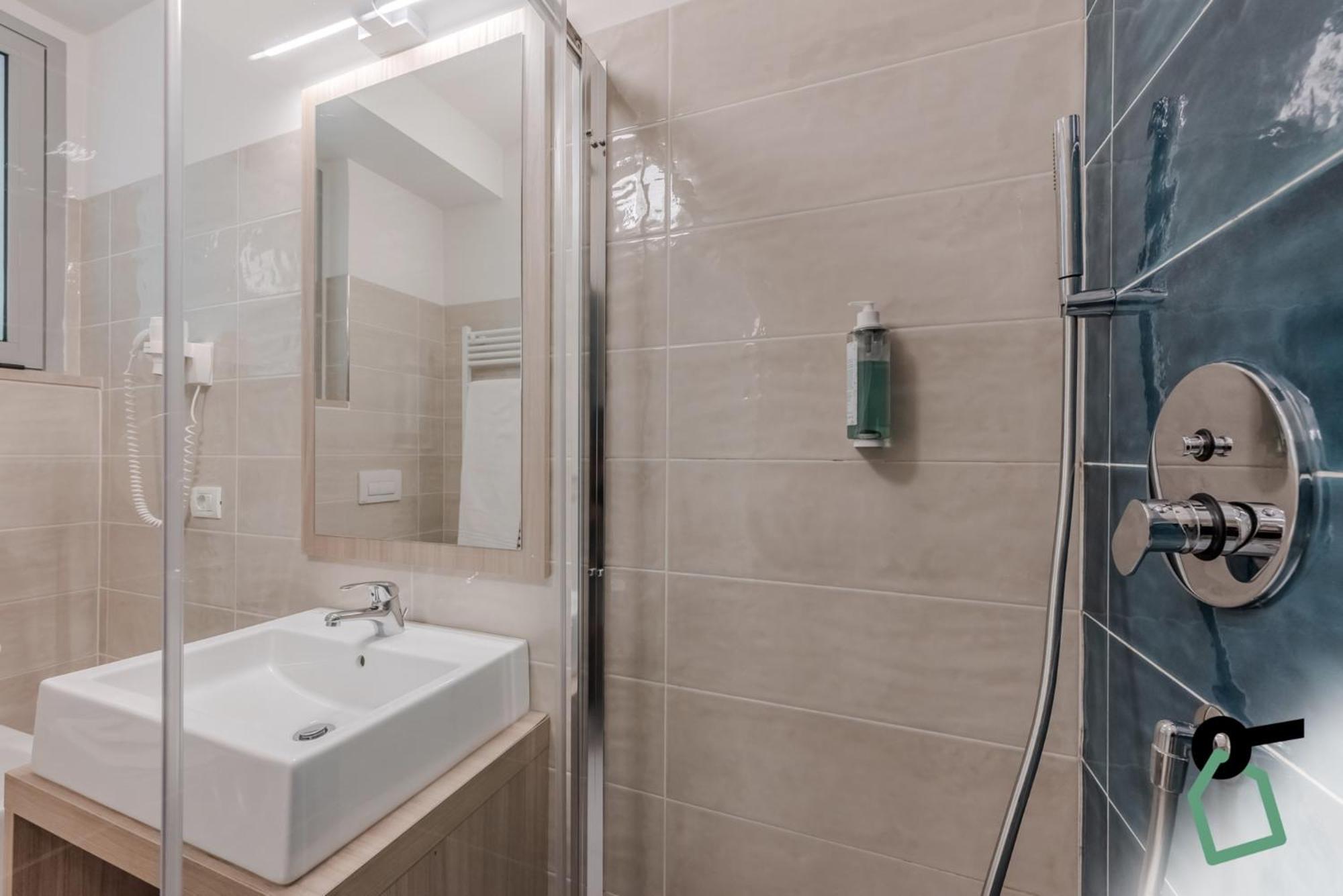 Hotiday Apartment Collection - Desenzano Desenzano del Garda Bagian luar foto